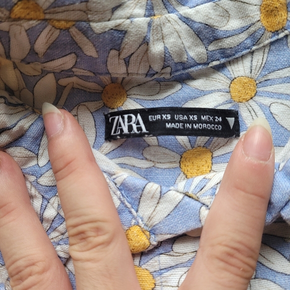 Zara Daisy Cropped Top ✨️ - Picture 3 of 8